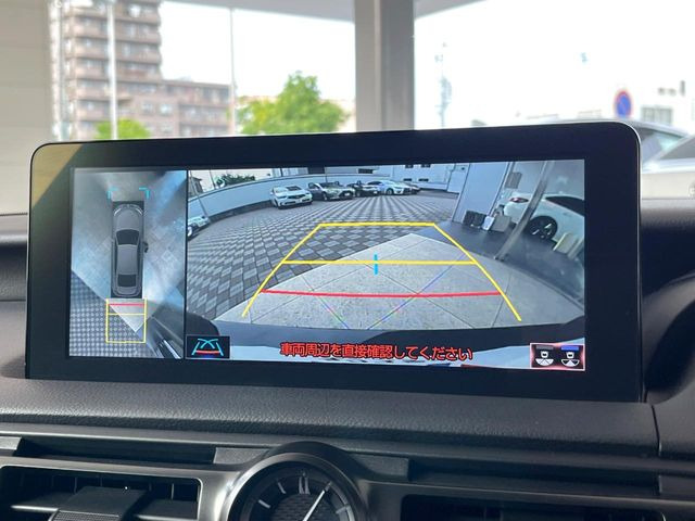 �y�p�m���~�b�N�r���[���j�^�[�z��p�̃J�����ɂ��A�ォ�猩���낵���悤�Ȏ��_��360�x�N���}�̎��͂��m�F���邱�Ƃ��ł��܂������p�������m�F���₷���A�����ꏊ�ł̐؂�Ԃ��⒓�Ԃ��X���[�Y�ɍs���܂��B