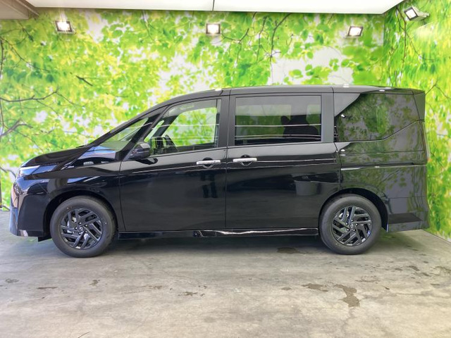 セレナ1.4 e-POWER ハイウェイスターV