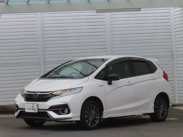 フィット1.5 ハイブリッド S ホンダセンシング 4WD