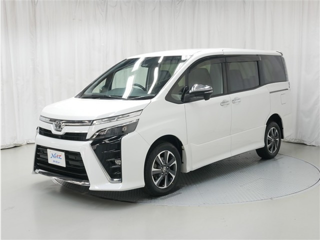 ヴォクシー2.0 ZS 煌III 4WD