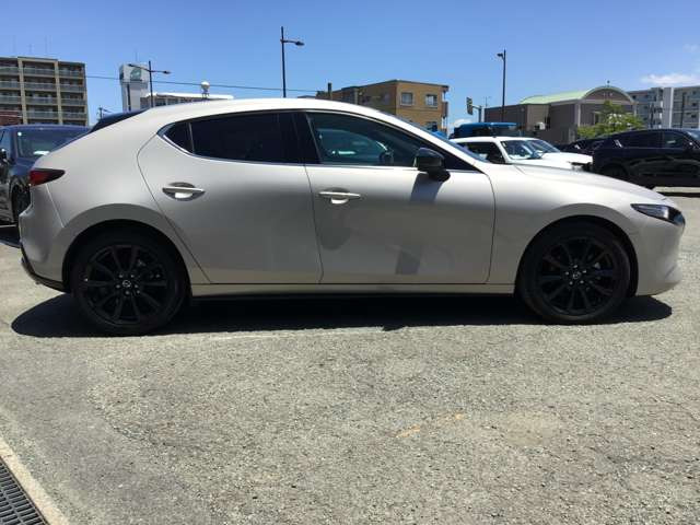 MAZDA3ファストバック1.8 XD レトロスポーツエディション