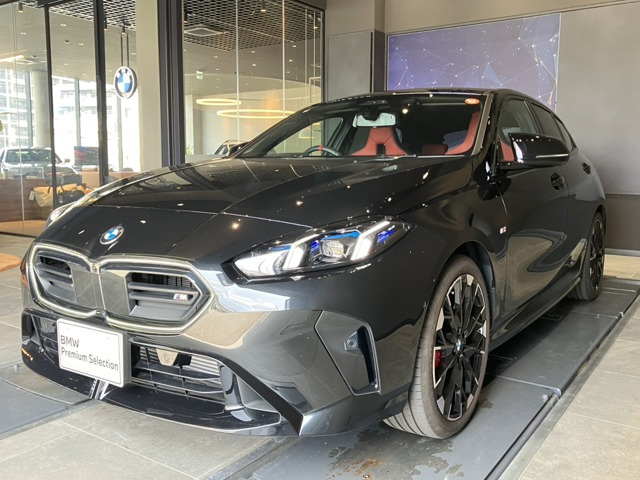 1シリーズM135 xドライブ 4WD