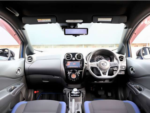 ノート1.2 e-POWER X FOUR ブラックアロー 4WD