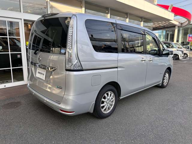 セレナ2.0 20X S-HYBRID アンシャンテ ステップタイプ アドバンスドセーフティ パッケージ
