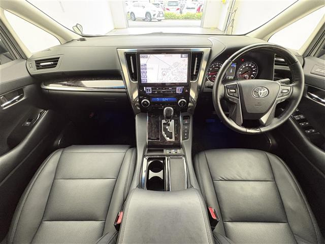 アルファード2.5 S Cパッケージ 4WD