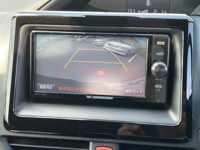 ヴォクシー2.0 ZS
