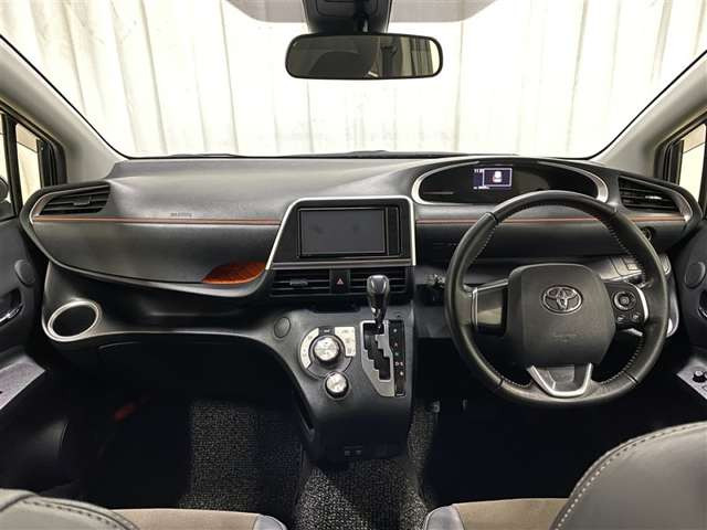シエンタ1.5 G クエロ 4WD