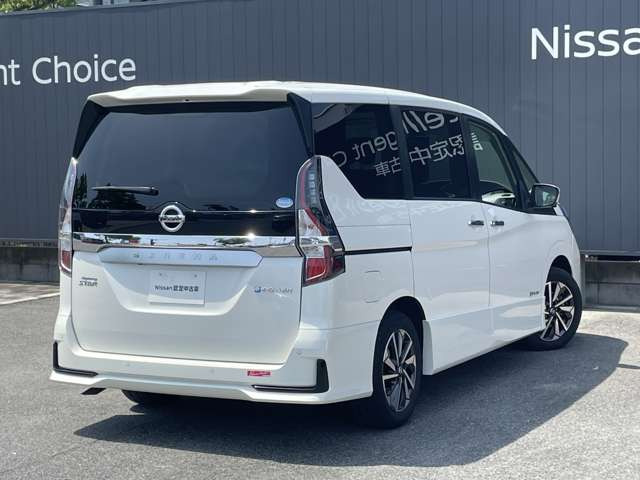 セレナ1.2 e-POWER ハイウェイスターV