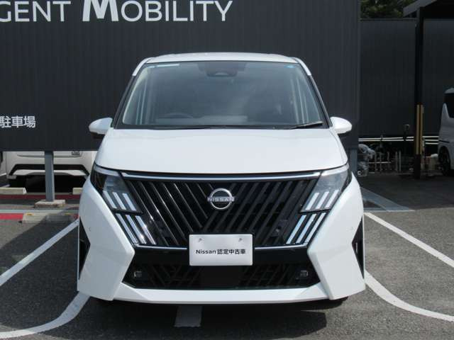 セレナ1.4 e-POWER ハイウェイスターV