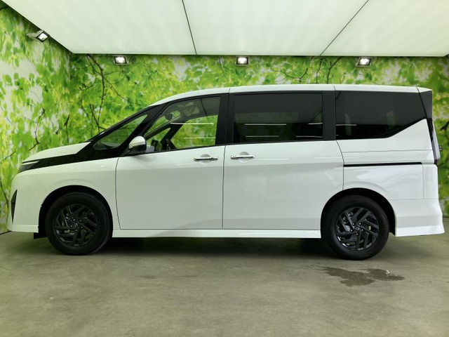 セレナ1.4 e-POWER ハイウェイスターV