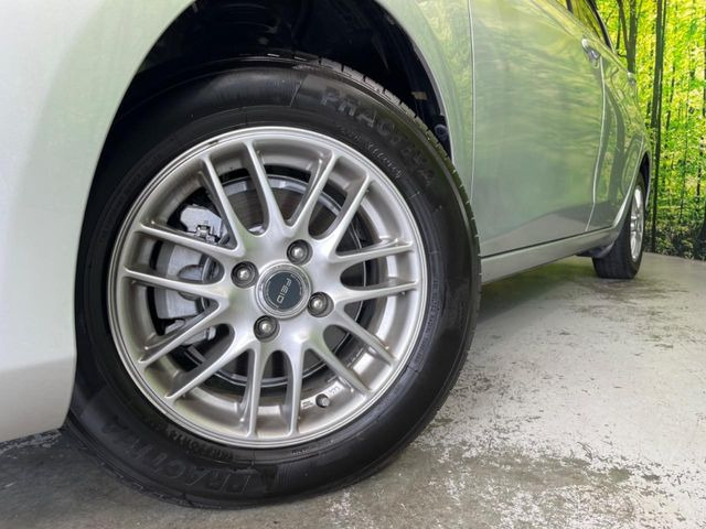 �y14�C���`�A���~�z�C�[���z�O�ςɃ}�b�`�����A���~�z�C�[���𑕒����Ă���܂��B�e��A���~�z�C�[����A�X�^�b�h���X�^�C�����戵�����Ă���܂��B���񂲑��k����������