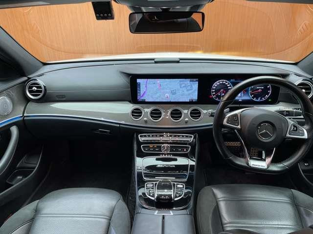 EクラスワゴンAMG E43 4マチック 4WD