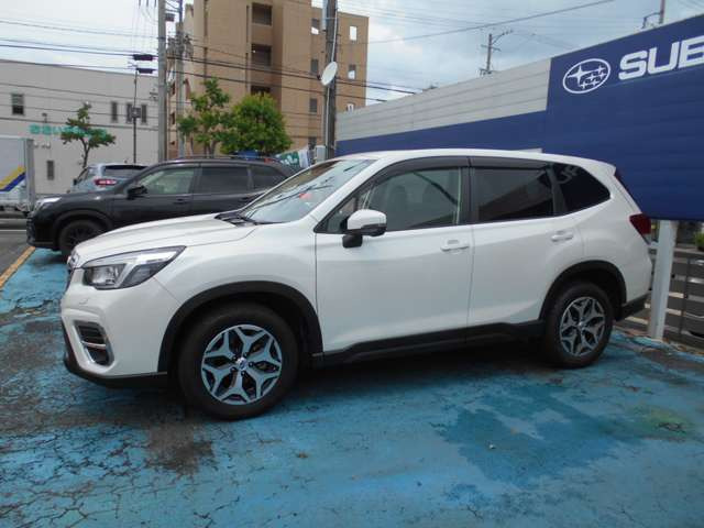 フォレスター2.5 ツーリング 4WD