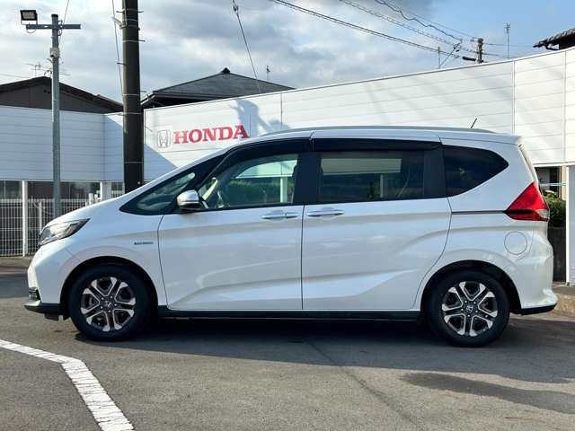 フリード+1.5 ハイブリッド クロスター ホンダセンシング
