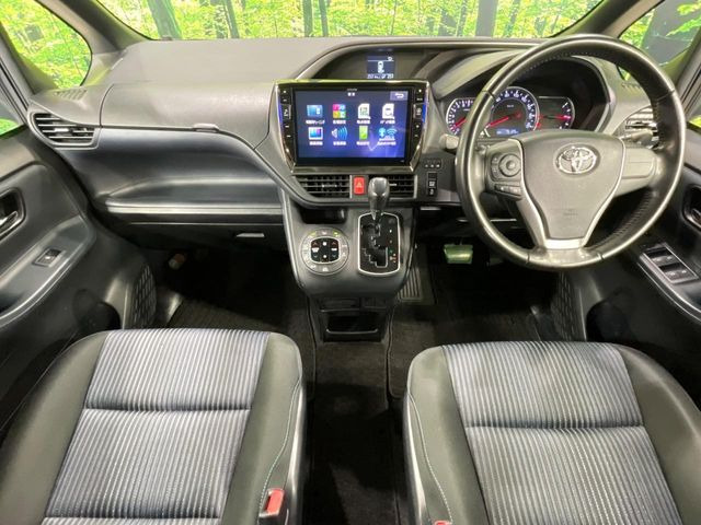 ヴォクシー2.0 ZS 煌