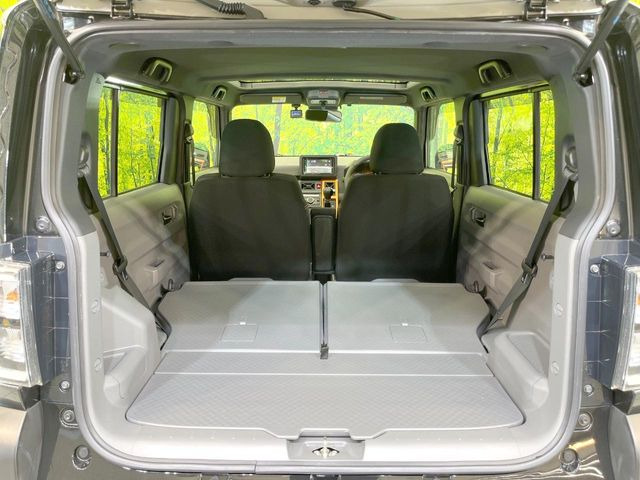 普段のお買い物や通勤、送迎等に十分な荷室スペースを確保しております。セカンドシートを倒すと、大きな荷物の積載も可能です♪