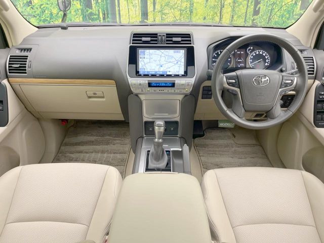 ランドクルーザープラド2.7 TX Lパッケージ マットブラック エディション 4WD