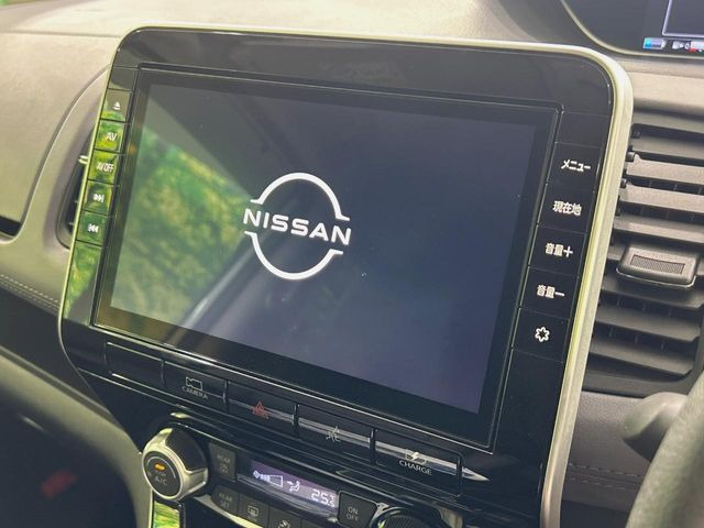 セレナ1.2 e-POWER ハイウェイスターV