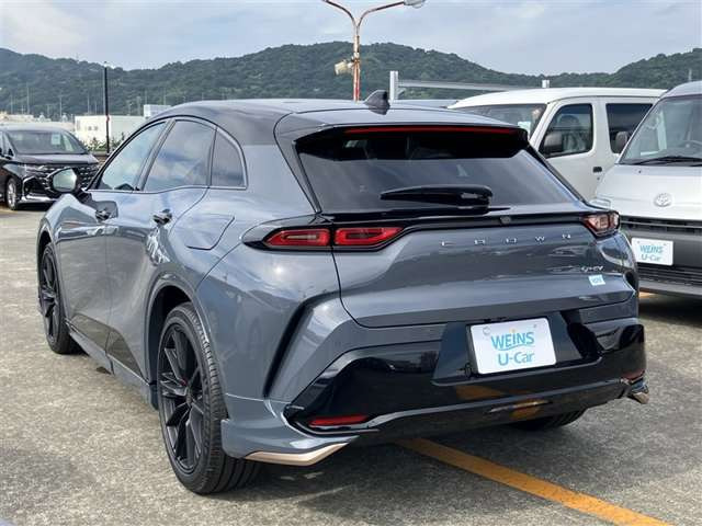 クラウンスポーツ2.5 RS E-Four 4WD