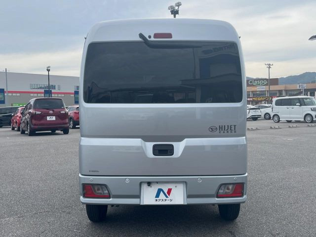�������x�̃K���X�疌�ŝ����͂������A�㎿�ȃc���E����������B���O����_���J�����؂Ȉ��Ԃ�ی삵�A�F�����E�򉻂�h�~�B�u�e�X�v���b�V���R�[�g�v�A�u�e�v���~�b�T�R�[�g�v���炨�I�т��������܂��B