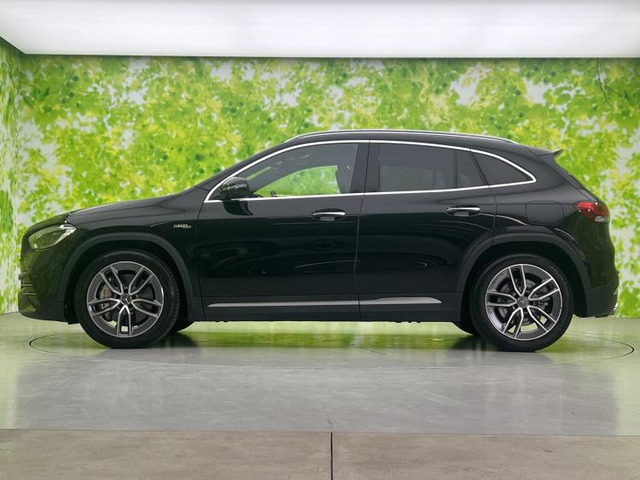 GLAクラスAMG GLA35 4マチック 4WD