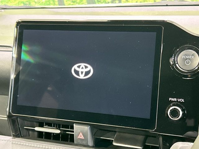 �y10.5�C���` �f�B�X�v���C�I�[�f�B�I�z���ʂ̃f�B�X�v���C��AppleCarPlay��AndroidAuto�����p�\�B�傫�ȉ�ʂŃX�}�z�i�r�A�v���������p���������܂���