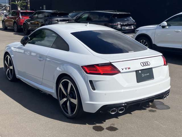 TTSクーペ2.0 4WD