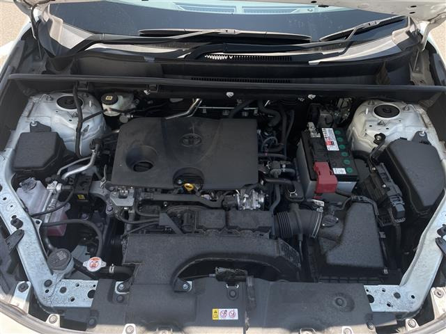 RAV42.0 G 4WD