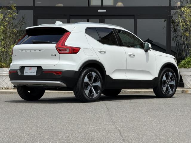 XC40ウルトラ B4 AWD 4WD