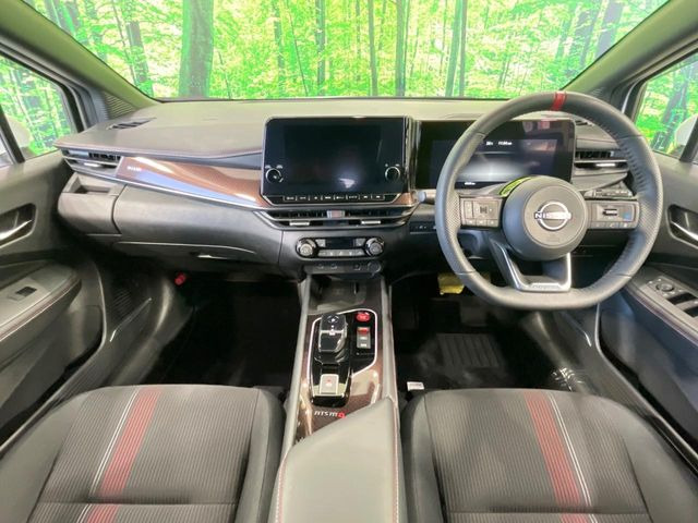 ノートオーラ1.2 NISMO チューンド e-POWER 4WD