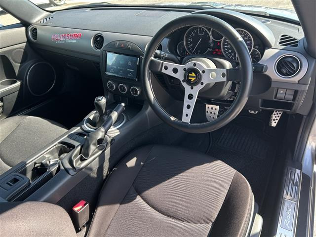 ロードスター2.0 RS RHT