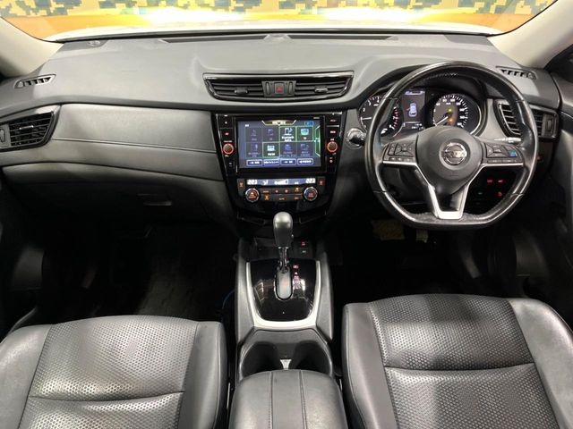 エクストレイル2.0 20Xi ハイブリッド
