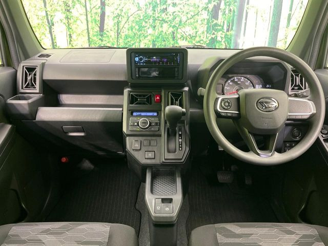 タフトX