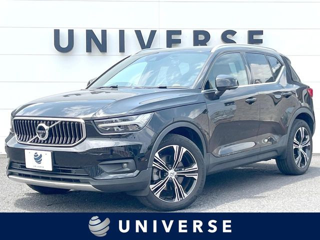 XC40B4 AWD インスクリプション 4WD