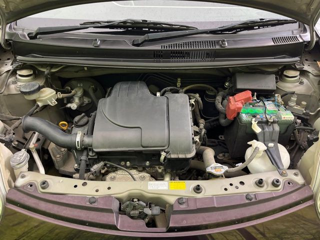 親切・丁寧な専門メカニックスタッフが応対!・車検・点検整備・事故等の修理などアフターサービスも安心。お車のカスタマイズもネクステージのサービススタッフまでご相談ください!