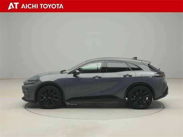 クラウンスポーツ2.5 Z E-Four 4WD