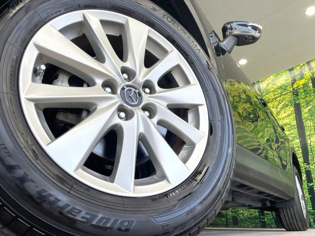 �y����17�C���`�A���~�z�C�[���z�O�ςɃ}�b�`���������A���~�z�C�[���𑕒����Ă���܂��B�e��ЊO�A���~�z�C�[����A�X�^�b�h���X�^�C�����戵�����Ă���܂��B���񂲑��k����������