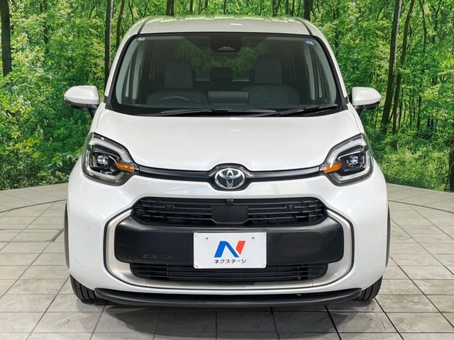弊社では、全車『修復歴なし』のお車のみ取り扱っております。専任バイヤーによる厳選した仕入れの後、入庫後の車両チェックを行い、ネクステージが認定した高品質な中古車をご提供しております。