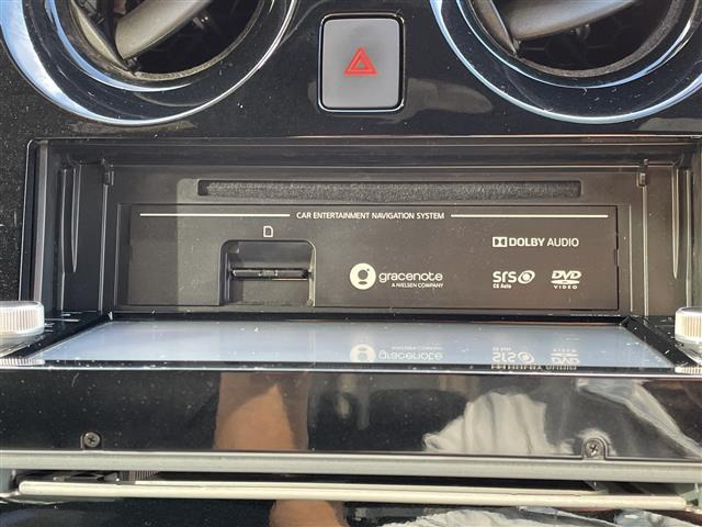 ノート1.2 e-POWER X ブラックアロー