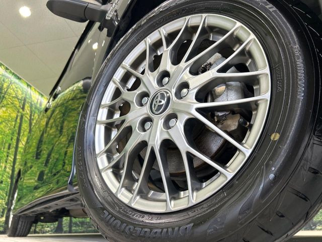 �y����16�C���`�A���~�z�C�[���z�O�ςɃ}�b�`���������A���~�z�C�[���𑕒����Ă���܂��B�e��ЊO�A���~�z�C�[����A�X�^�b�h���X�^�C�����戵�����Ă���܂��B���񂲑��k����������
