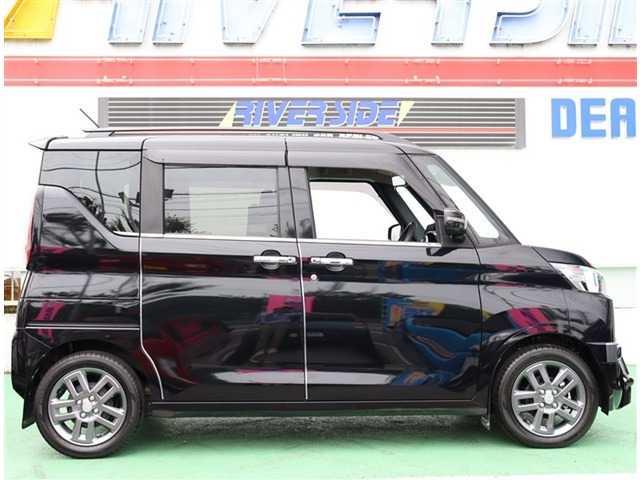 デリカミニT プレミアム 4WD