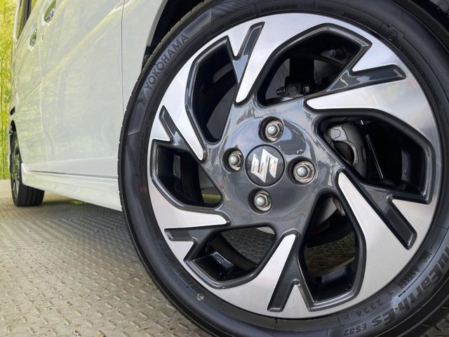 �y����15�C���`�A���~�z�C�[���z�O�ςɃ}�b�`���������A���~�z�C�[���𑕒����Ă���܂��B�e��ЊO�A���~�z�C�[����A�X�^�b�h���X�^�C�����戵�����Ă���܂��B���񂲑��k����������