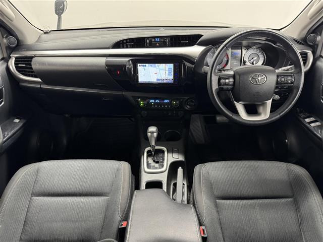 ハイラックス2.4 Z ディーゼル 4WD