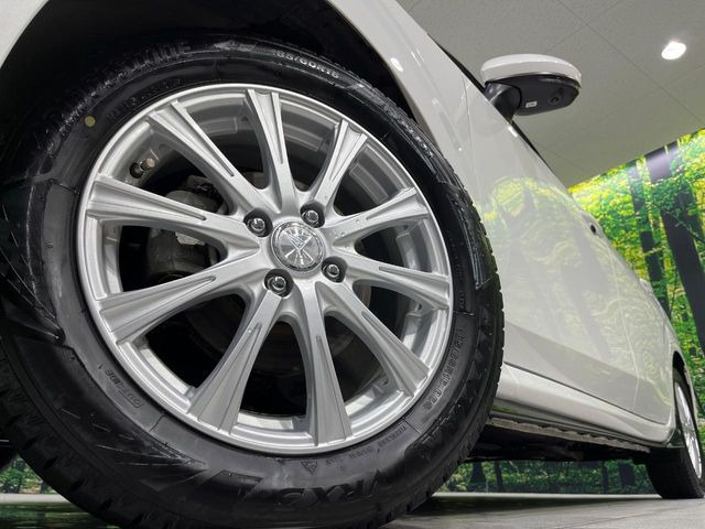 �y16�C���`�A���~�z�C�[���z�O�ςɃ}�b�`�����A���~�z�C�[���𑕒����Ă���܂��B�e��A���~�z�C�[����A�X�^�b�h���X�^�C�����戵�����Ă���܂��B���񂲑��k����������