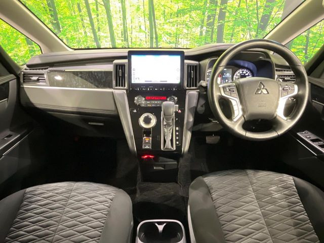 デリカD:5アーバンギア 2.2 G パワーパッケージ 4WD