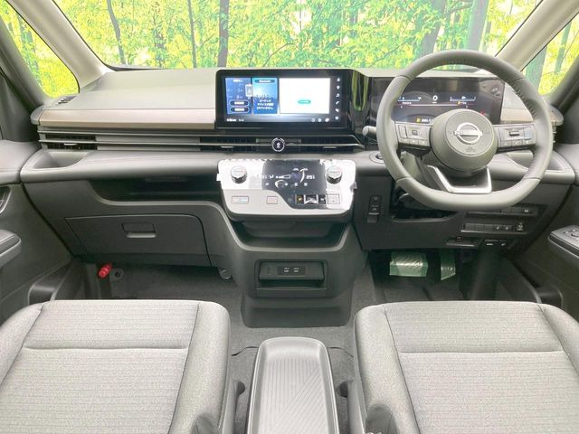 セレナ1.4 e-POWER ハイウェイスターV