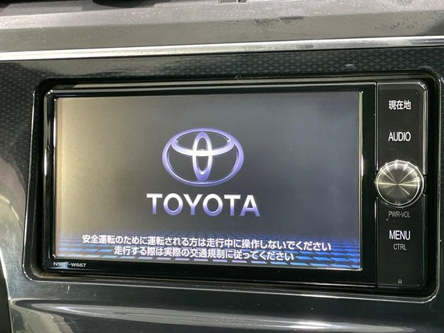 プリウスα1.8 S