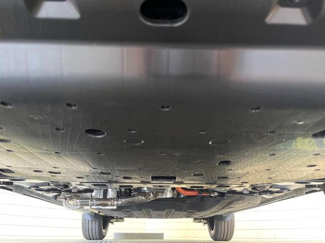 下回りがきれいなうちに、防錆加工の施工がオススメ。降雪地域はもちろん、沿岸部にお住いの方や、趣味でマリン・ウィンタースポーツをされる方にご好評いただいております。