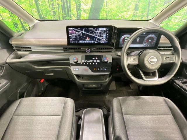 セレナ1.4 e-POWER ハイウェイスターV