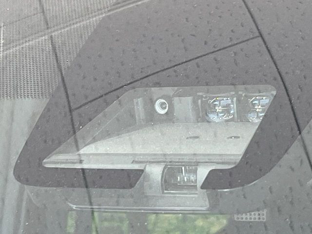 ヴォクシー2.0 ZS